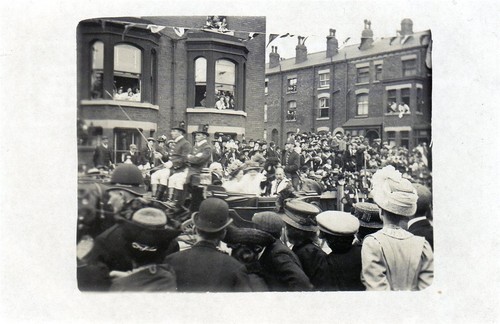 Royal visit leeds - royal,